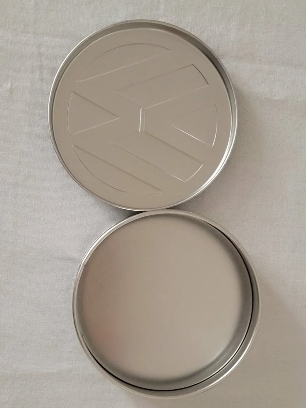 Volkswagen vw tin